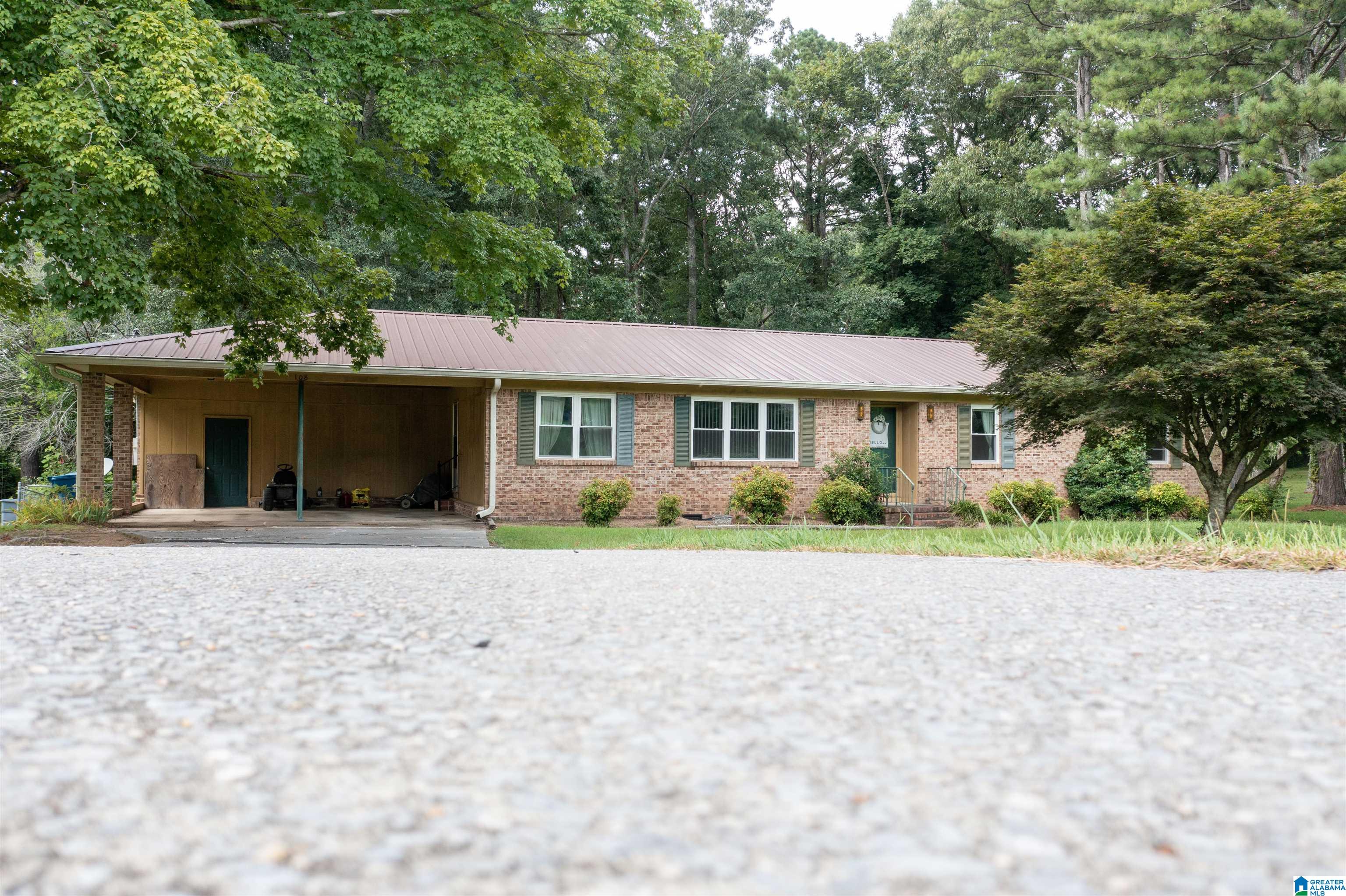 108 Windy Hill Road Rainbow City, AL 35906 - Photo 2 of 21