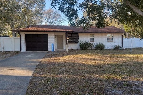 $3,100 | 2806 St Croix Drive, Clearwater, FL 33759