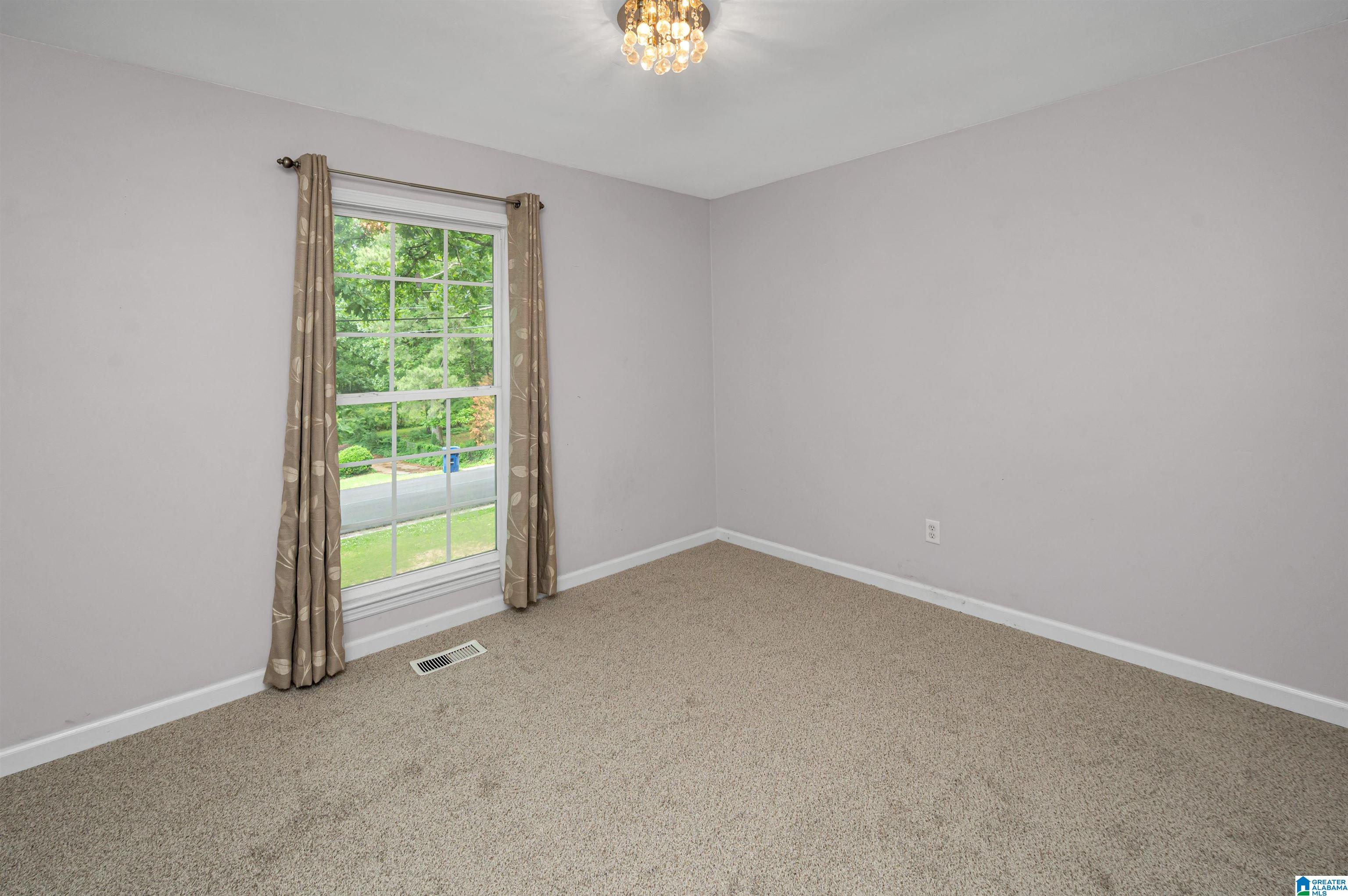 664 12th Street Alabaster, AL 35007 - Photo 28 of 40