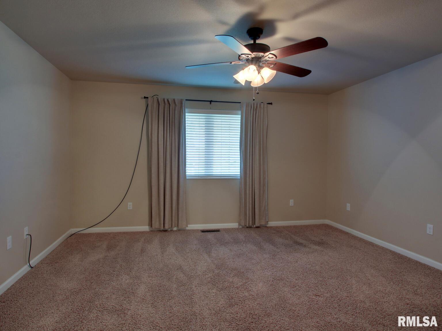 4919 Chestnut Street Quincy, IL 62305 - Photo 13 of 24