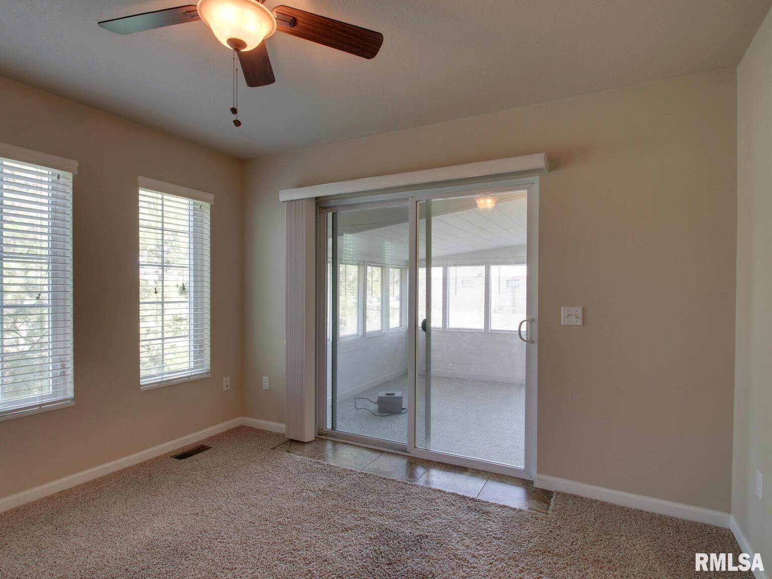 4919 Chestnut Street Quincy, IL 62305 - Photo 8 of 24