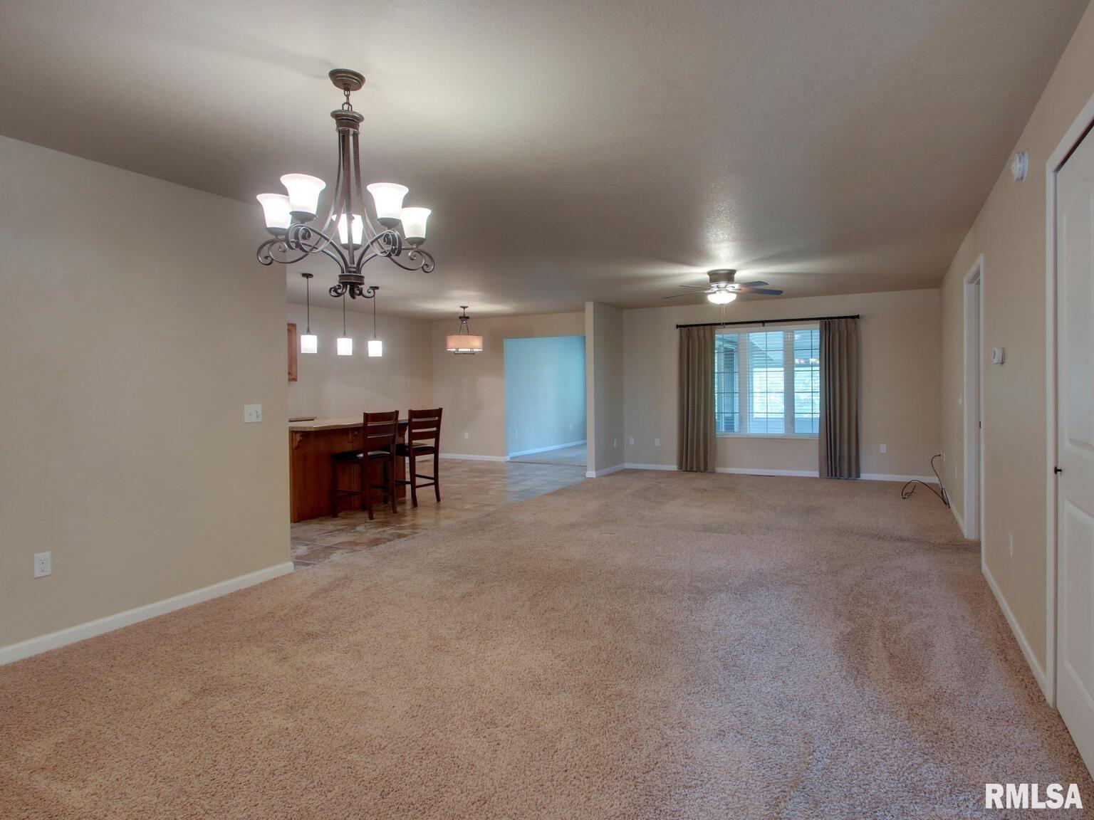 4919 Chestnut Street Quincy, IL 62305 - Photo 9 of 24