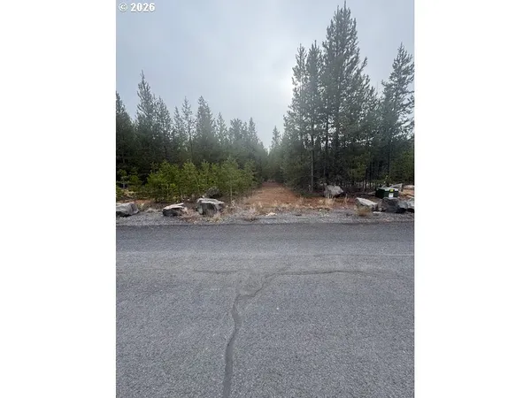 $76,000 | 59 Royce Mt Way, Crescent Lake, OR 97733