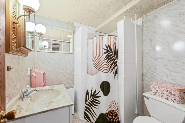 $264,900 | 88 County Road 2000 North, Mahomet, IL 61853