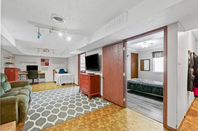 $274,900 | 88 County Road 2000 North, Mahomet, IL 61853