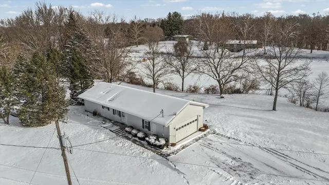 $264,900 | 88 County Road 2000 North, Mahomet, IL 61853