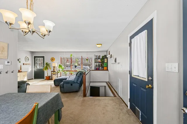 $264,900 | 88 County Road 2000 North, Mahomet, IL 61853