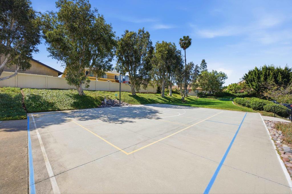 8979 Capcano Road Mira Mesa, CA 92126 - Photo 34 of 36