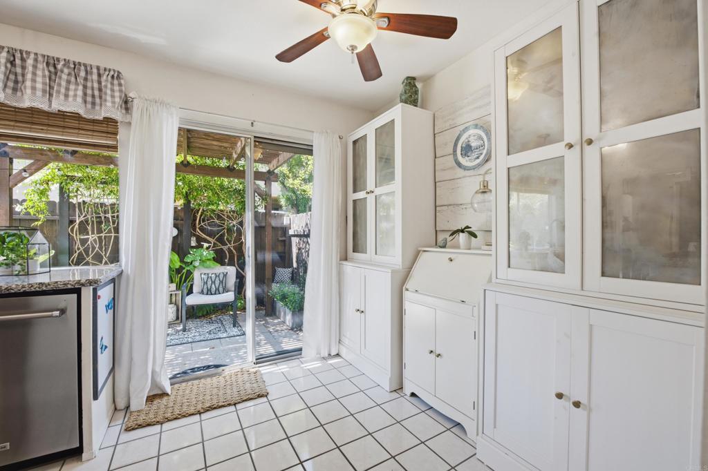 8979 Capcano Road Mira Mesa, CA 92126 - Photo 6 of 34