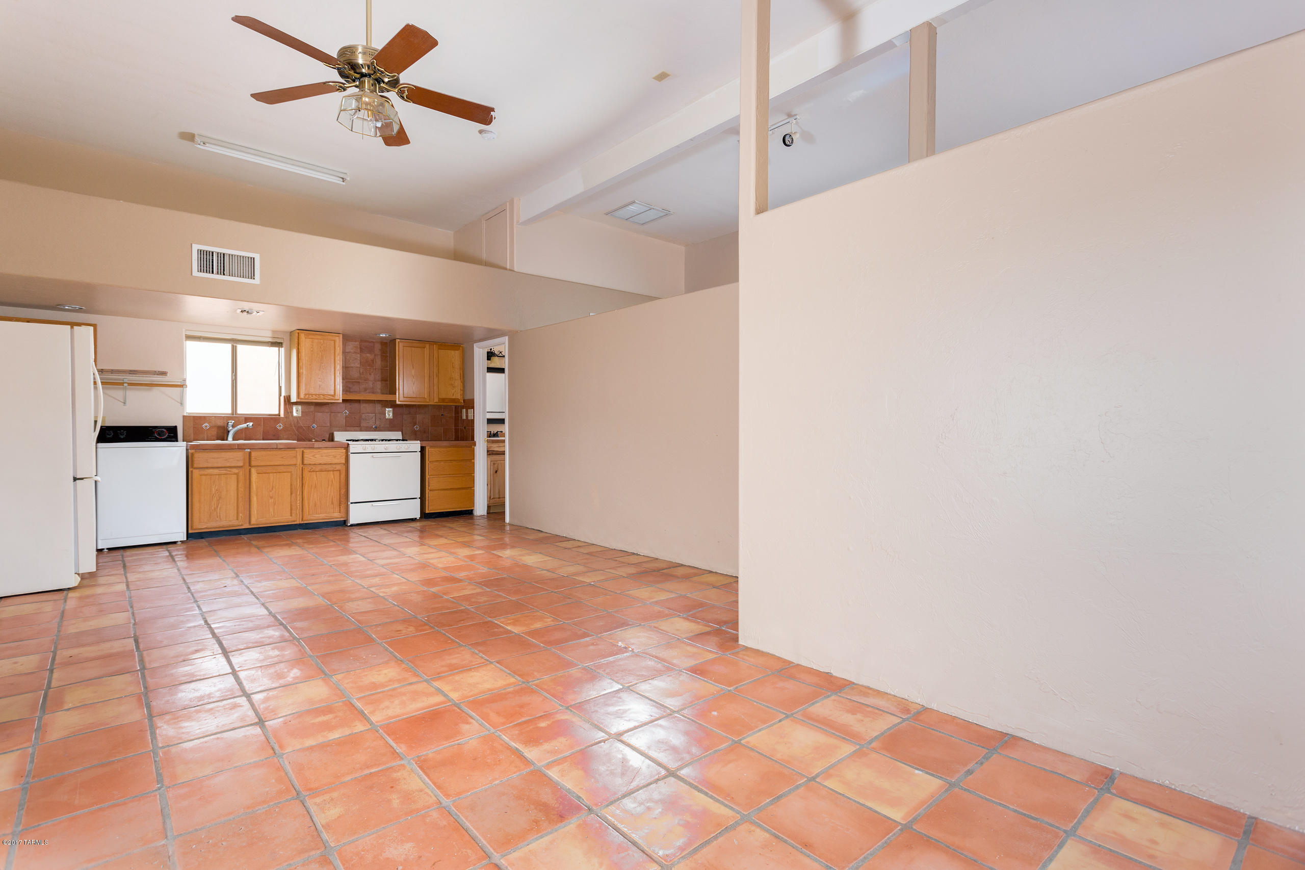 7329 South Pistol Hill Road Vail, AZ 85641 - Photo 31 of 39 Gallery Image 31