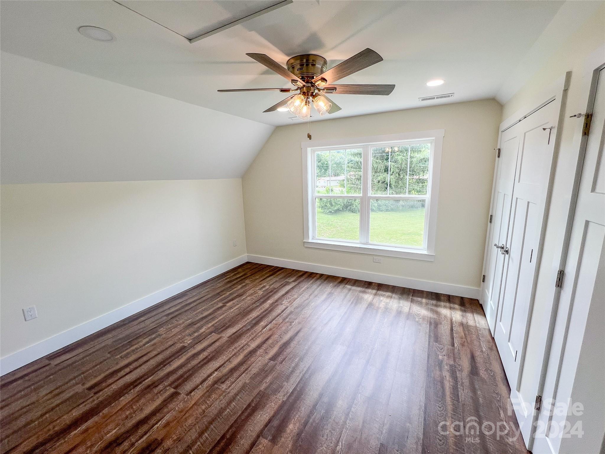 72 Rdg Vw Drive, Unit 24 Clyde, NC 28721 - Photo 17 of 18