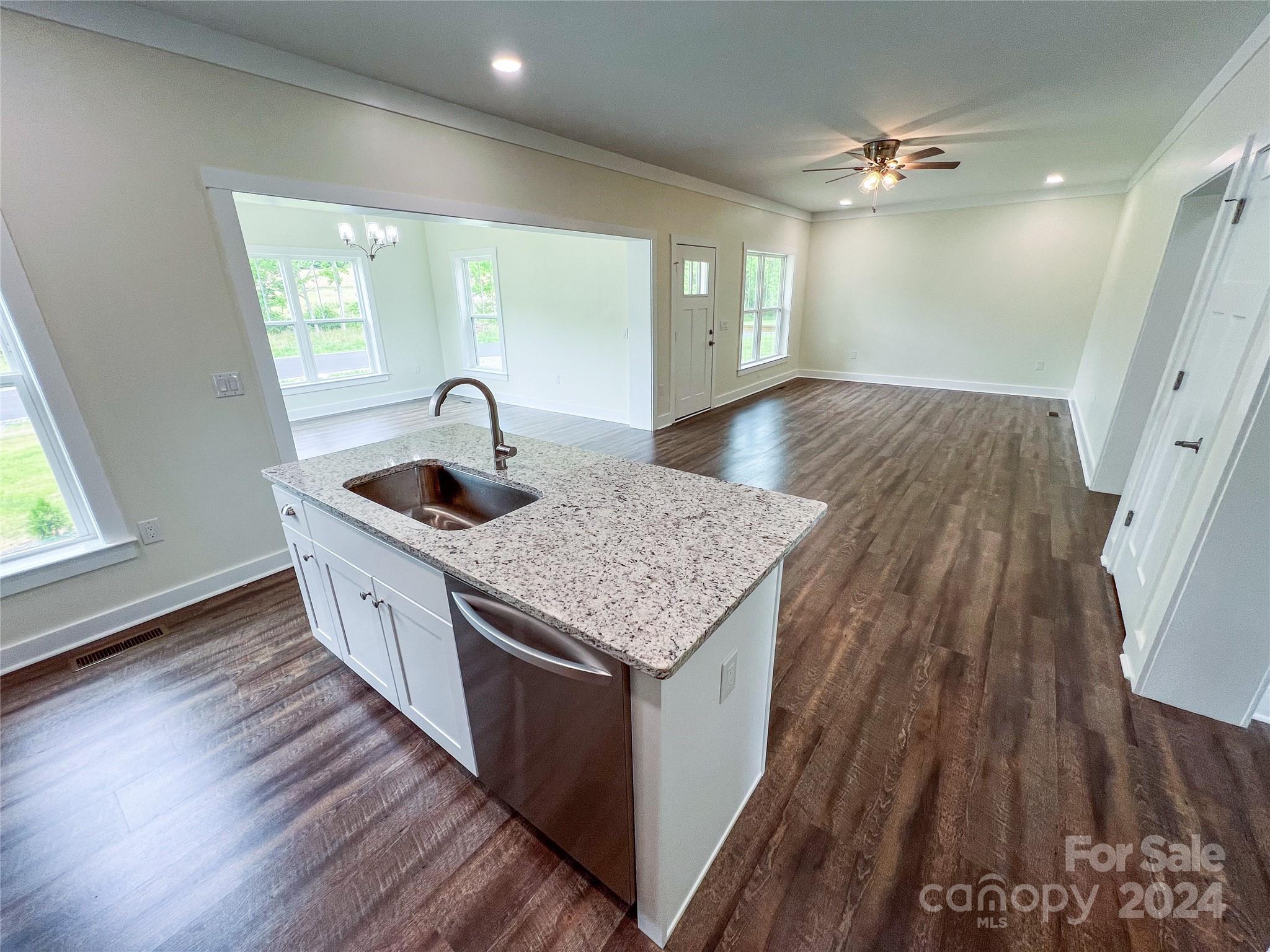 72 Rdg Vw Drive, Unit 24 Clyde, NC 28721 - Photo 7 of 18
