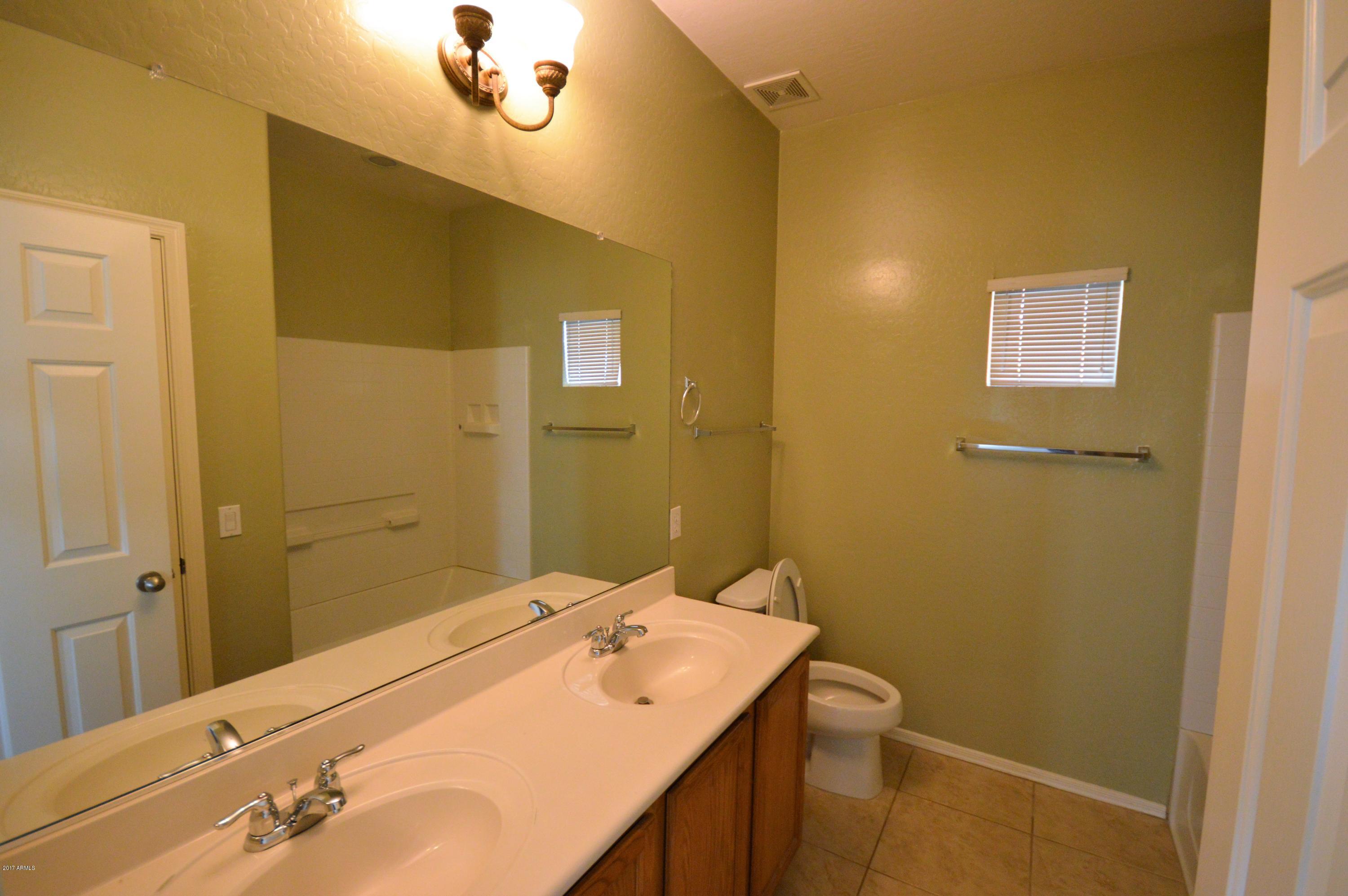 5251 West Maldonado Road Laveen, AZ 85339 - Photo 14 of 24 DSC_0459