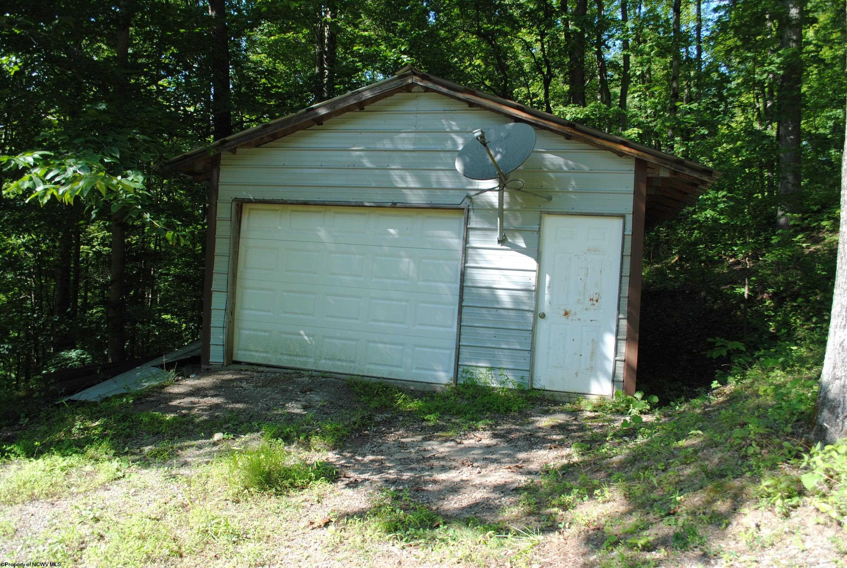 473 Bud Edge Road Moatsville, WV 26405 - Photo 15 of 27 Gallery Image 15
