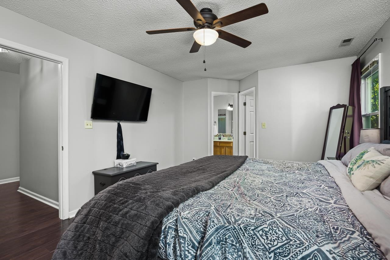2213 Dobbin Place Raleigh, NC 27604 - Photo 17 of 38 Photo 17