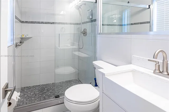 $1,129,000 | 1416 Northeast 23rd Street, Wilton Manors, FL 33305