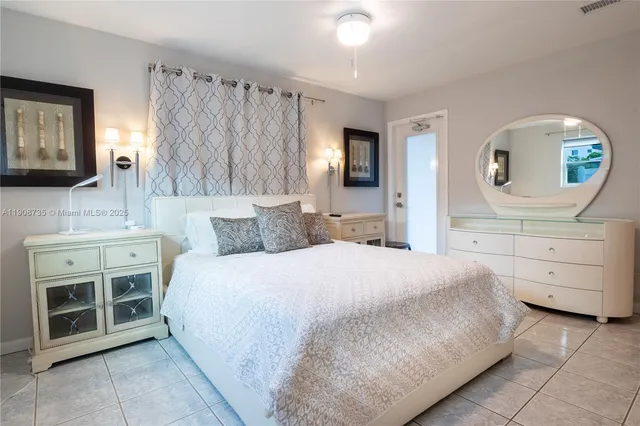 $1,129,000 | 1416 Northeast 23rd Street, Wilton Manors, FL 33305