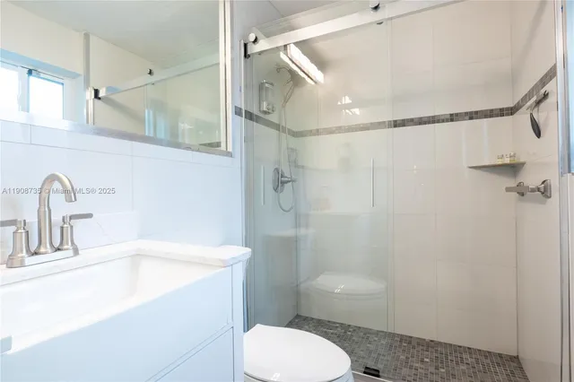 $1,129,000 | 1416 Northeast 23rd Street, Wilton Manors, FL 33305