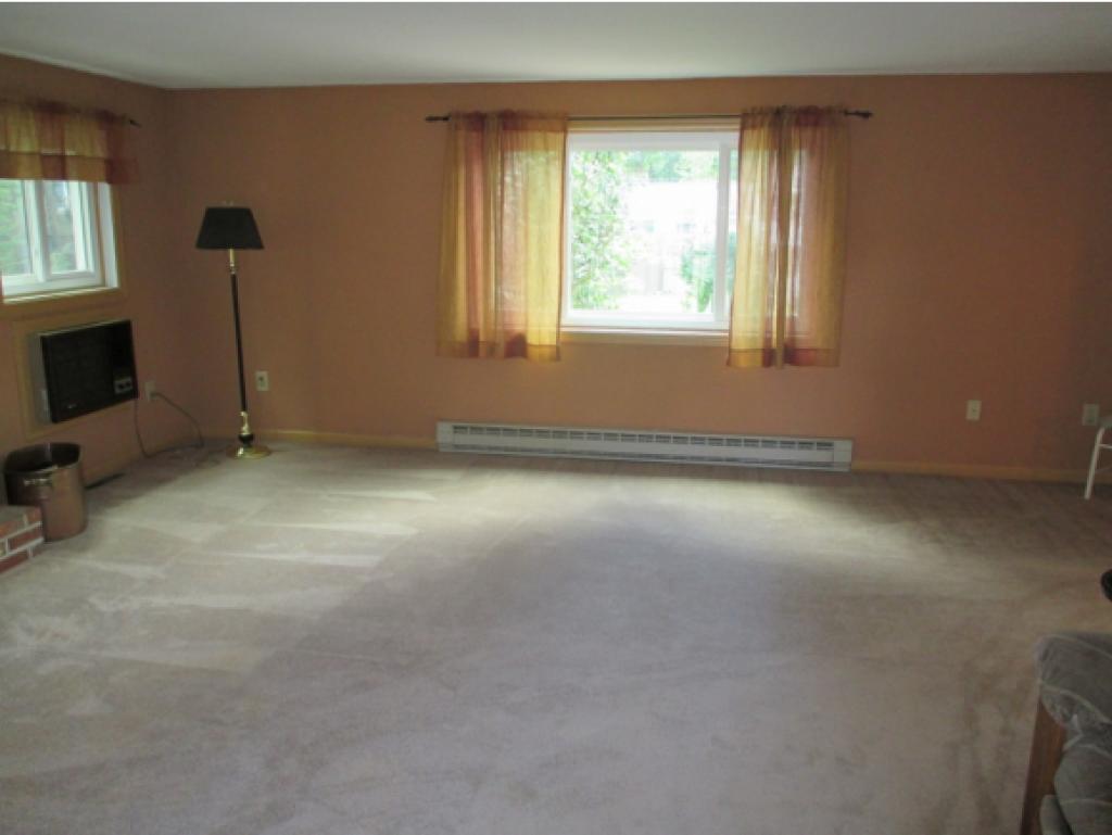 18 Rochester Avenue Rochester, NH 03867 - Photo 13 of 23