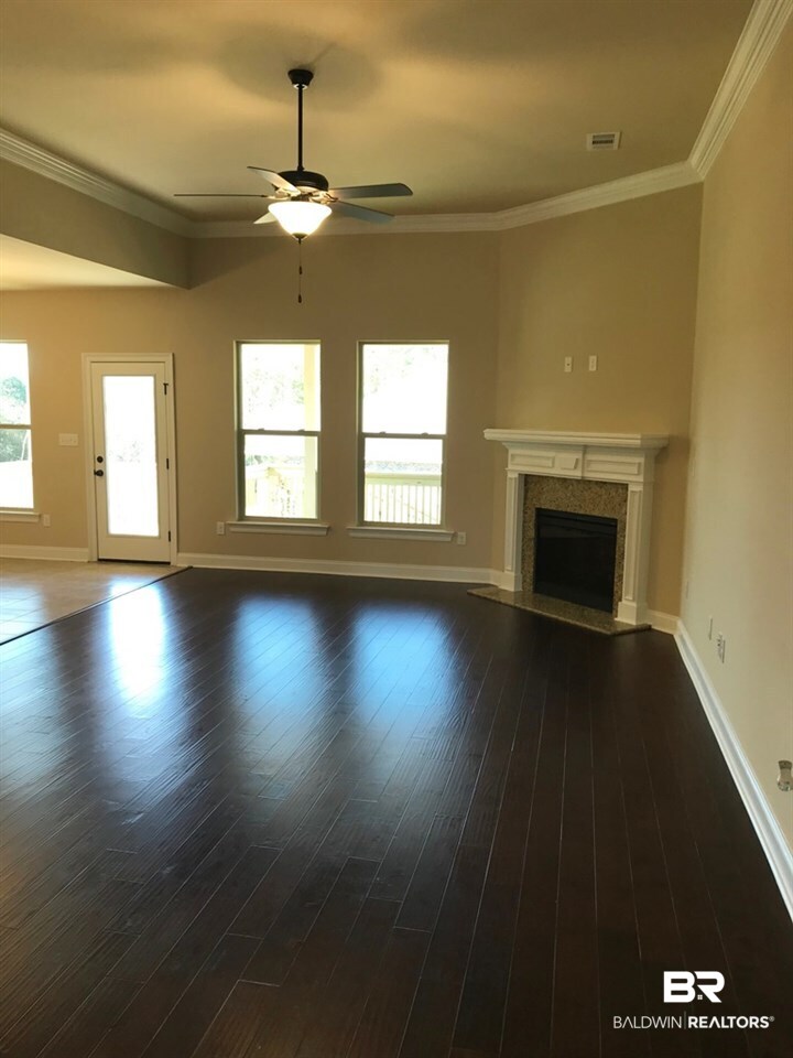 32328 Calder Court Daphne, AL 36527 - Photo 3 of 13