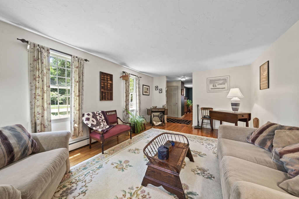 45 Sherman Way Marshfield, MA 02050 - Photo 8 of 20