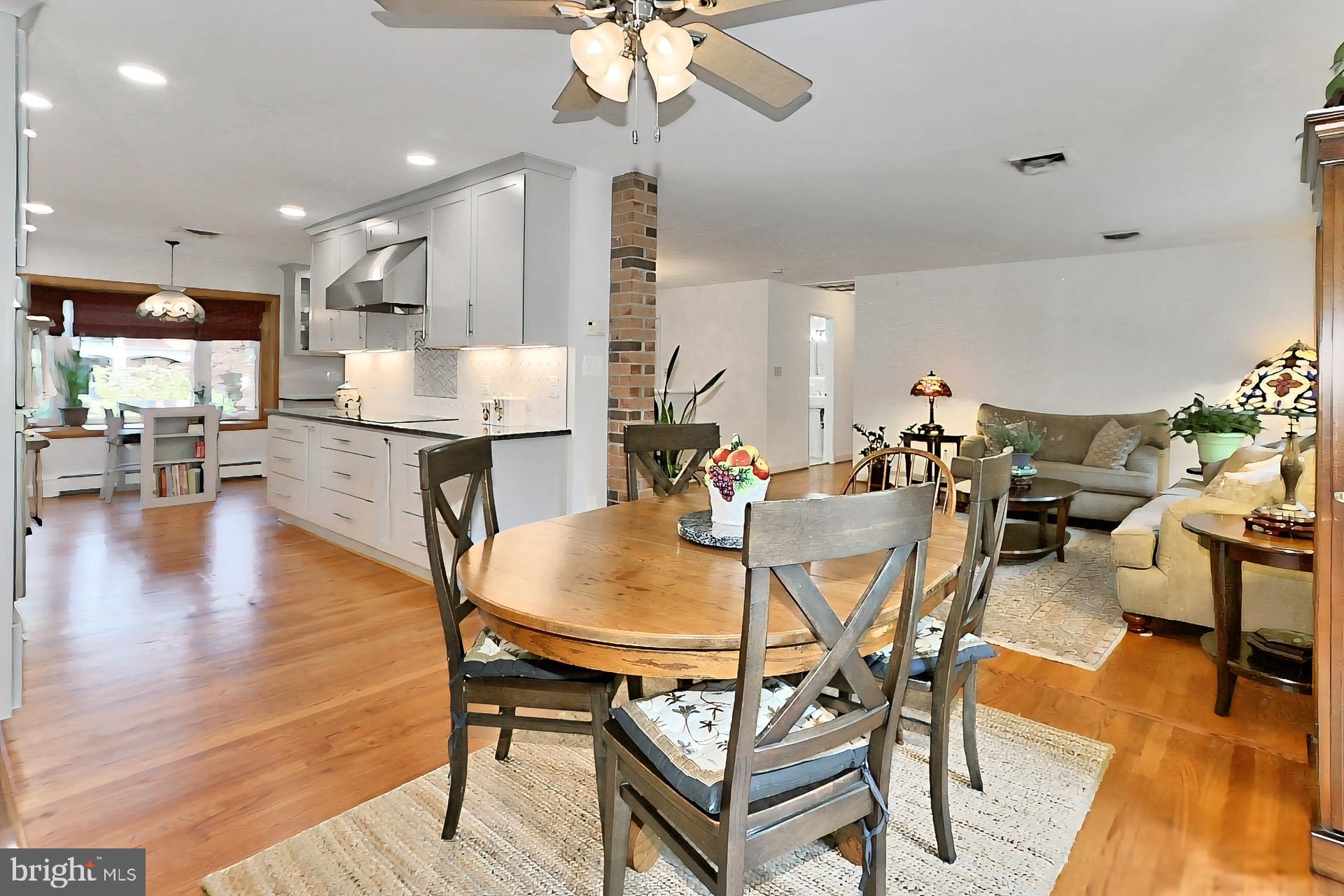 2855 Hideaway Road Fairfax, VA 22031 - Photo 13 of 50 Gallery Image 13
