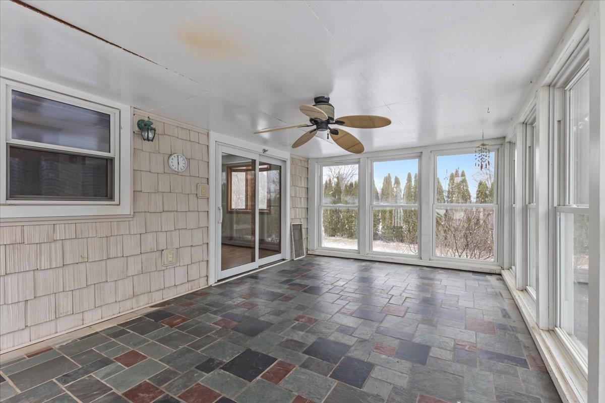 4292 South Brownell Road Williston, VT 05495 - Photo 12 of 40