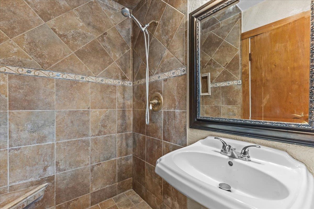 4292 South Brownell Road Williston, VT 05495 - Photo 19 of 40