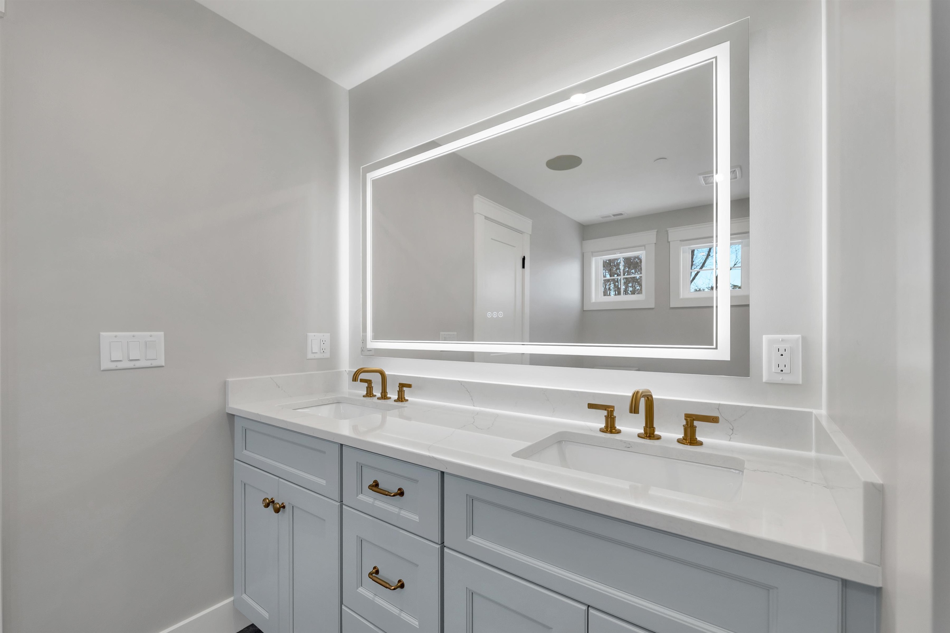 60 White Oaks Road, Unit 11 Laconia, NH 03246 - Photo 45 of 60