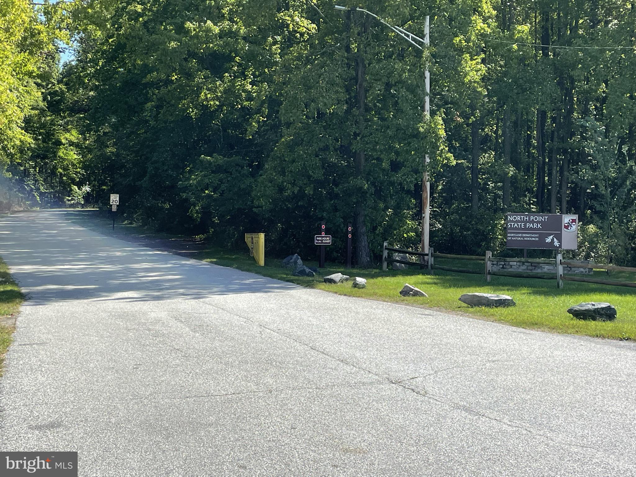 8615 North Point Road Sparrows Point, MD 21219 - Photo 4 of 5