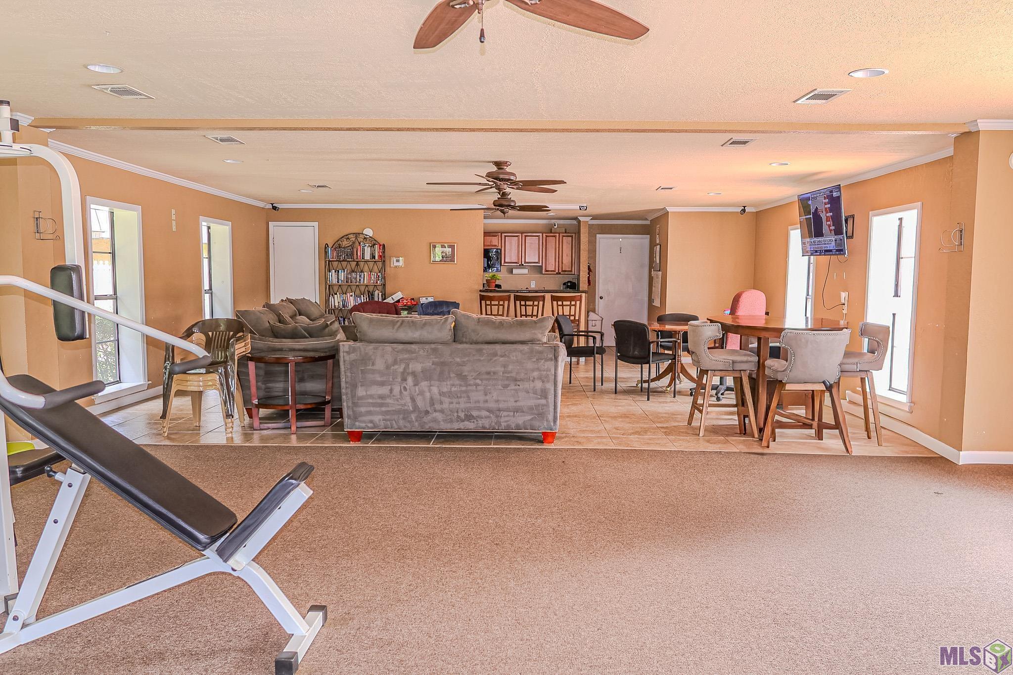 10292 West Winston Avenue, Unit 3 Baton Rouge, LA 70809 - Photo 7 of 22 Clubhouse