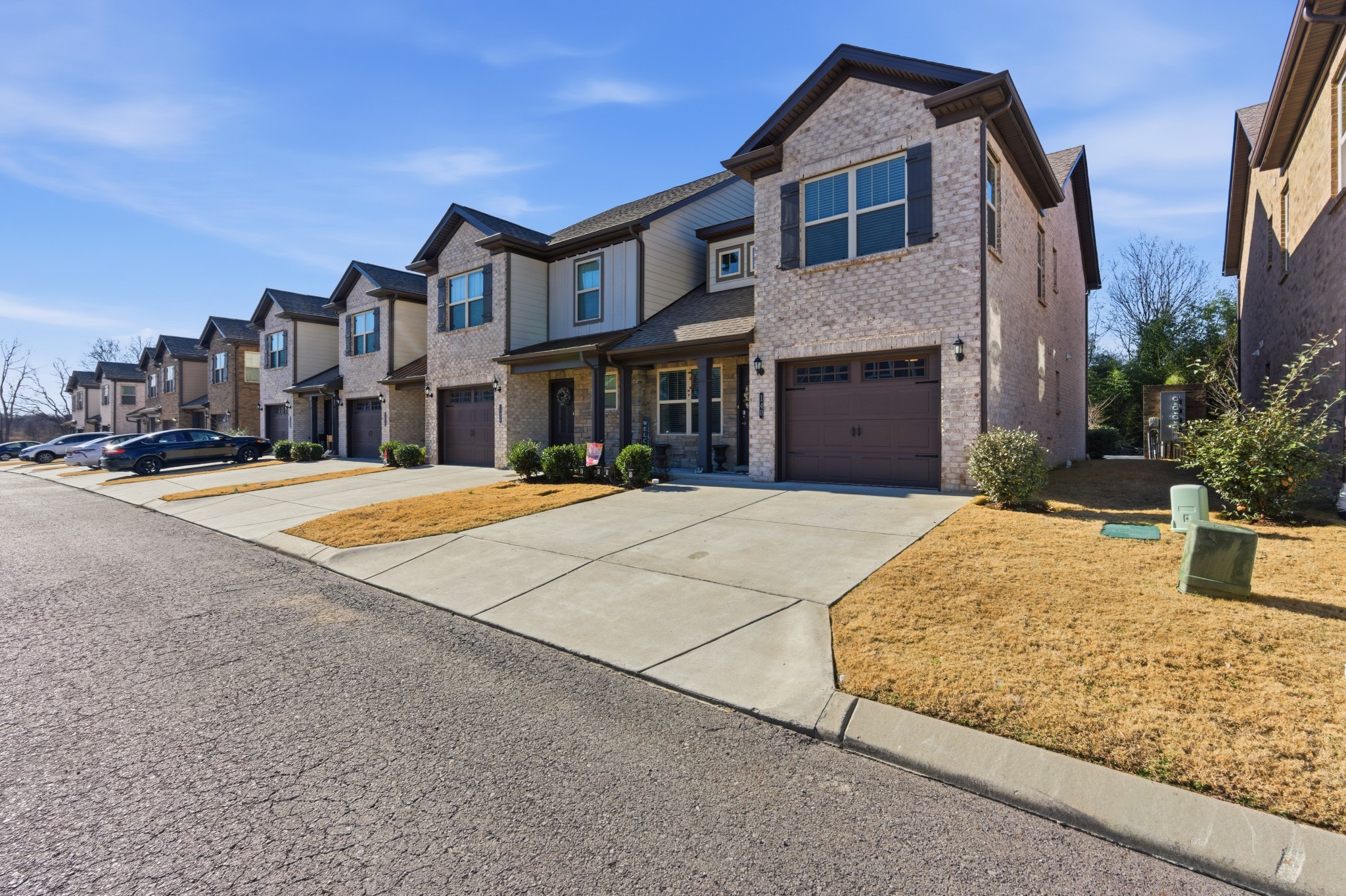 140 Rising Pvt Lane Gallatin, TN 37066 - Photo 2 of 29 a view of a house with a snow in front of it