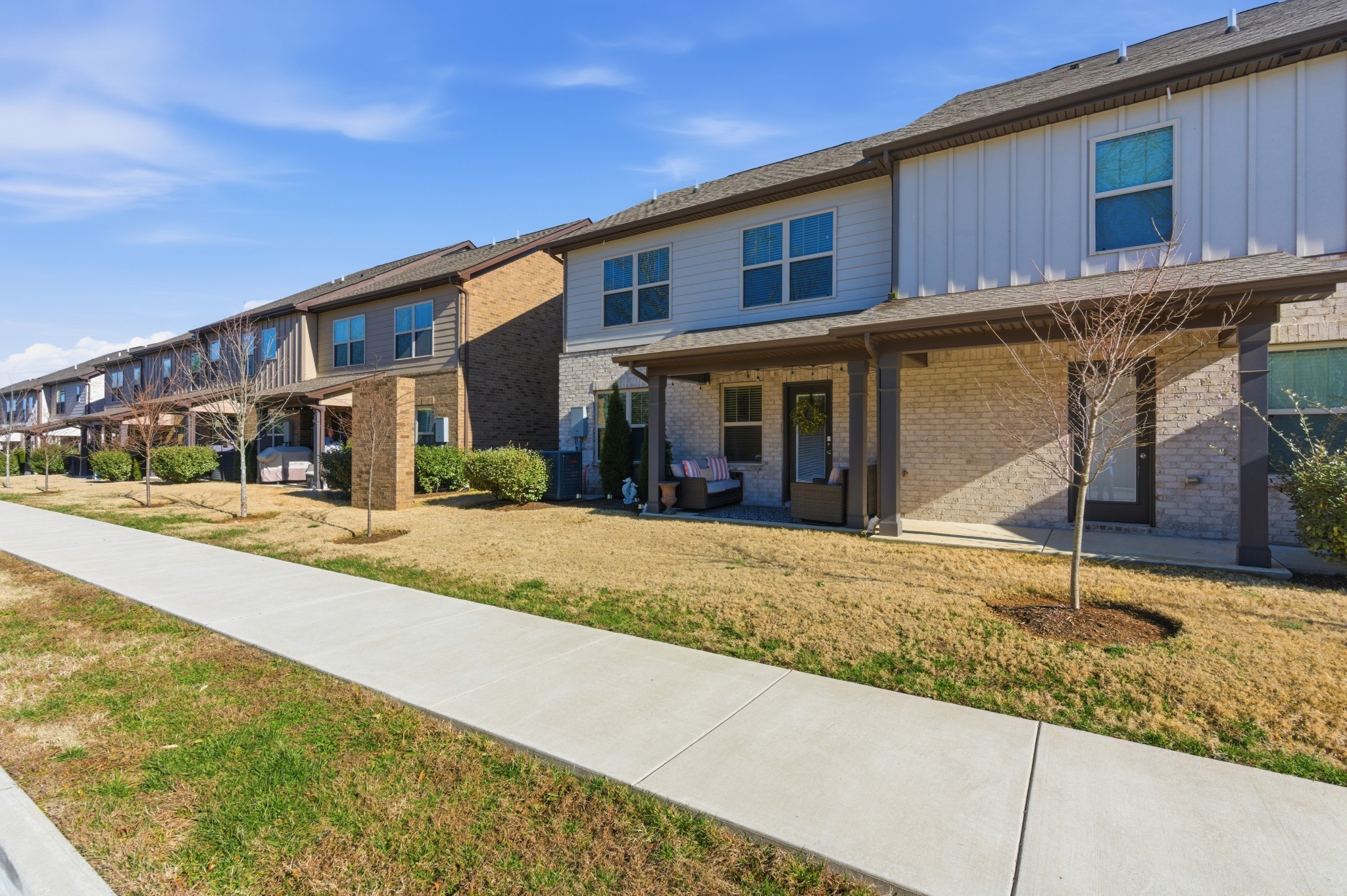 140 Rising Pvt Lane Gallatin, TN 37066 - Photo 26 of 29 a view of a building with a street