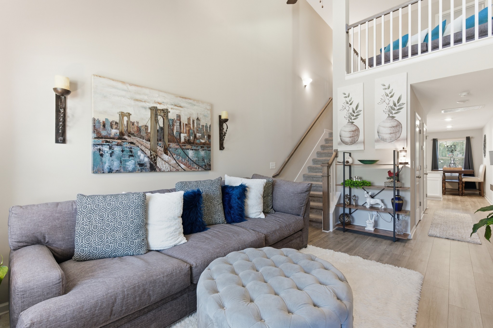 140 Rising Pvt Lane Gallatin, TN 37066 - Photo 3 of 29 a living room with furniture and wooden floor