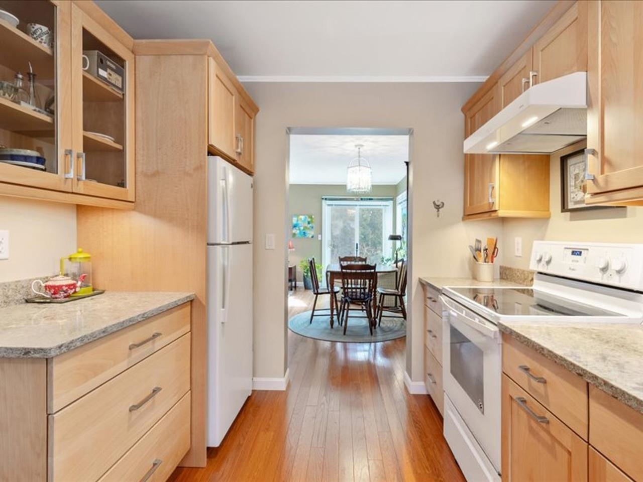 75 Cumberland Road Burlington, VT 05408 - Photo 17 of 48