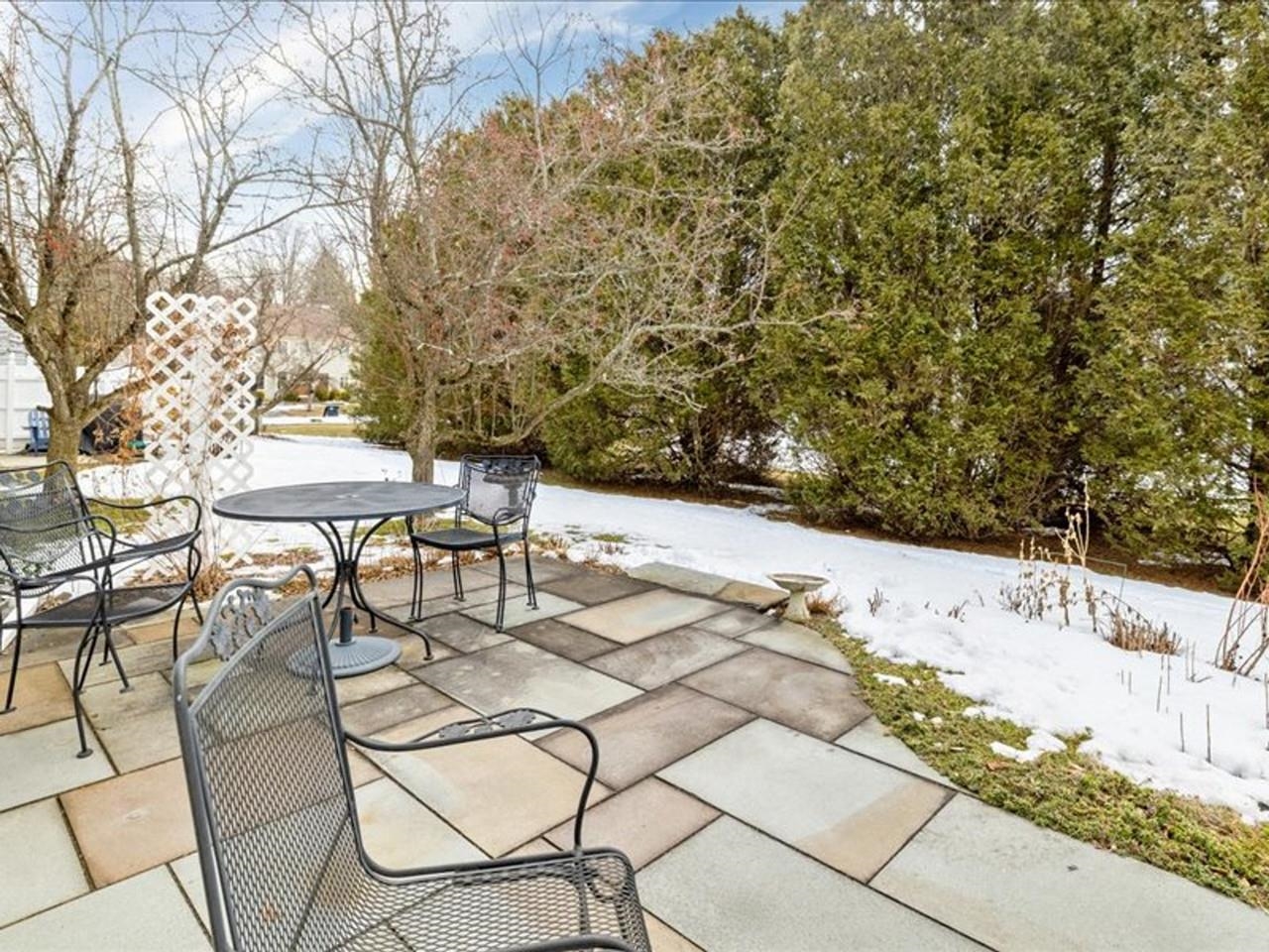 75 Cumberland Road Burlington, VT 05408 - Photo 33 of 48