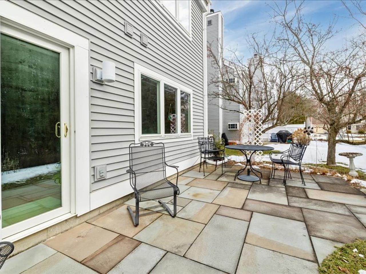 75 Cumberland Road Burlington, VT 05408 - Photo 35 of 48