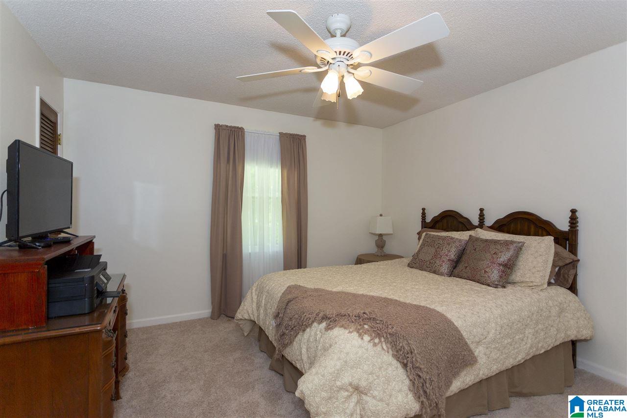 305 Miller Circle Pelham, AL 35124 - Photo 22 of 43