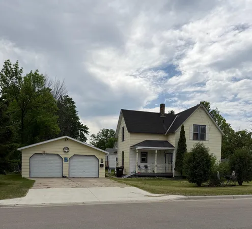 $119,900 | 357 5th Avenue Southwest, Perham, MN 56573