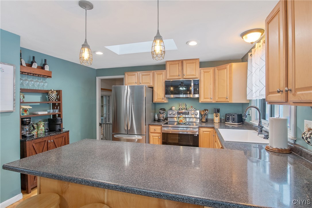 3967 Howlett Hill Road Onondaga, NY 13215 - Photo 13 of 39