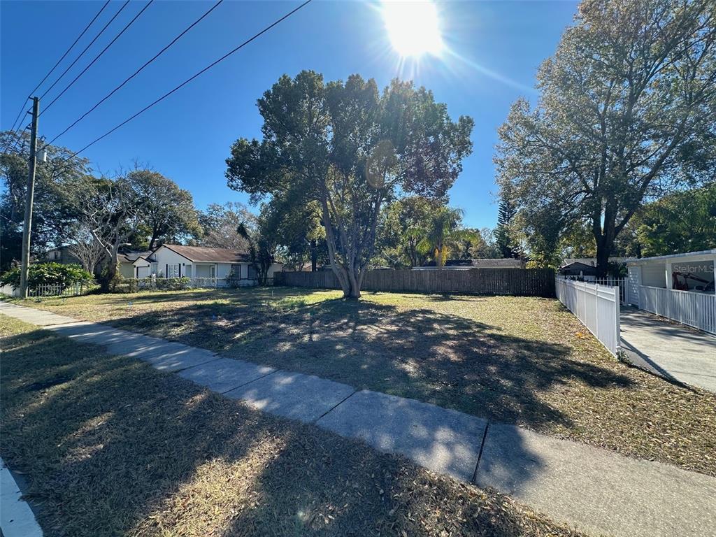 6170 Nebraska Avenue New Port Richey, FL 34653 - Photo 4 of 5