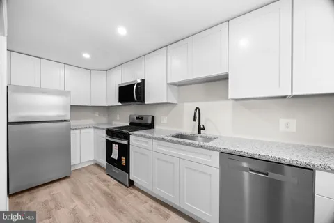 $224,900 | 84 Chester Avenue, Clifton Heights, PA 19018