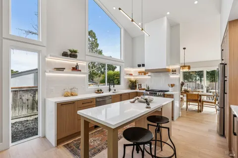 $1,350,000 | 440 Estado Way, Novato, CA 94945