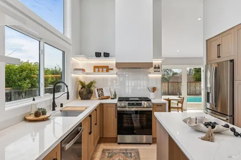 $1,350,000 | 440 Estado Way, Novato, CA 94945