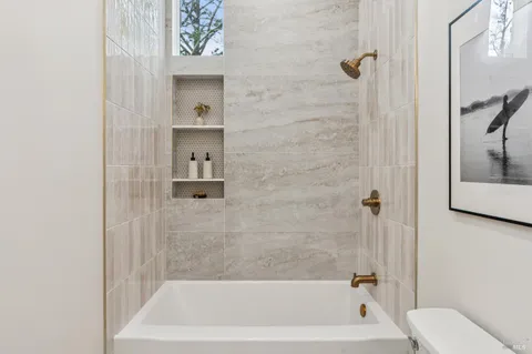 $1,350,000 | 440 Estado Way, Novato, CA 94945