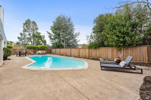 $1,350,000 | 440 Estado Way, Novato, CA 94945