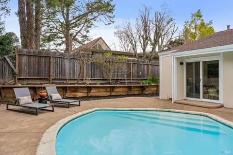 $1,350,000 | 440 Estado Way, Novato, CA 94945