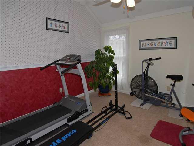 2125 Bechtel Road Indianapolis, IN 46260 - Photo 15 of 20 Gallery Image 15