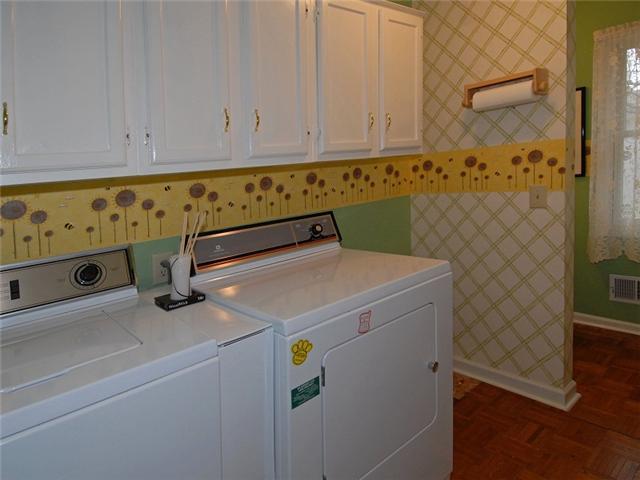 2125 Bechtel Road Indianapolis, IN 46260 - Photo 16 of 20 Gallery Image 16