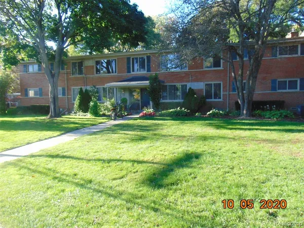 $1,550 | 1127 Derby Road, Unit 7, Birmingham, MI 48009